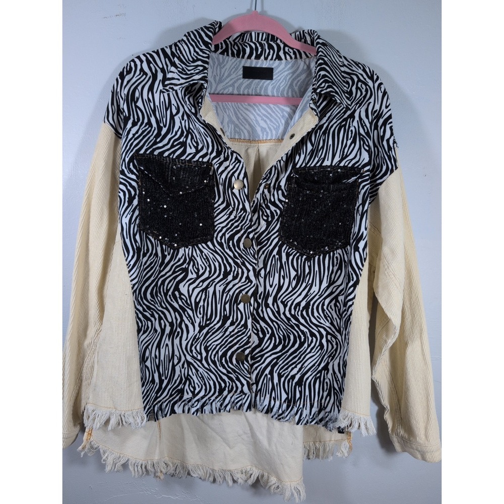 Umgee Sequin Snap‎ Down Front Jacket Size Medium Shacket Bling Animal Print